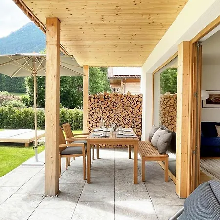 H9 Tal Mit Sauna Und Bergblick * جارمش بارتنكيرشن