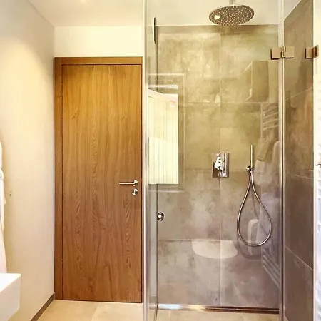 H9 Tal Mit Sauna Und Bergblick شقة *