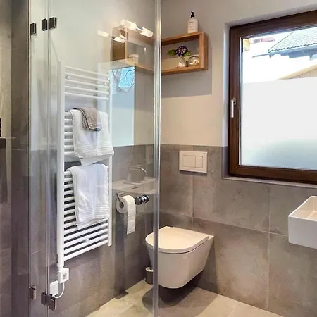 شقة H9 Tal Mit Sauna Und Bergblick جارمش بارتنكيرشن